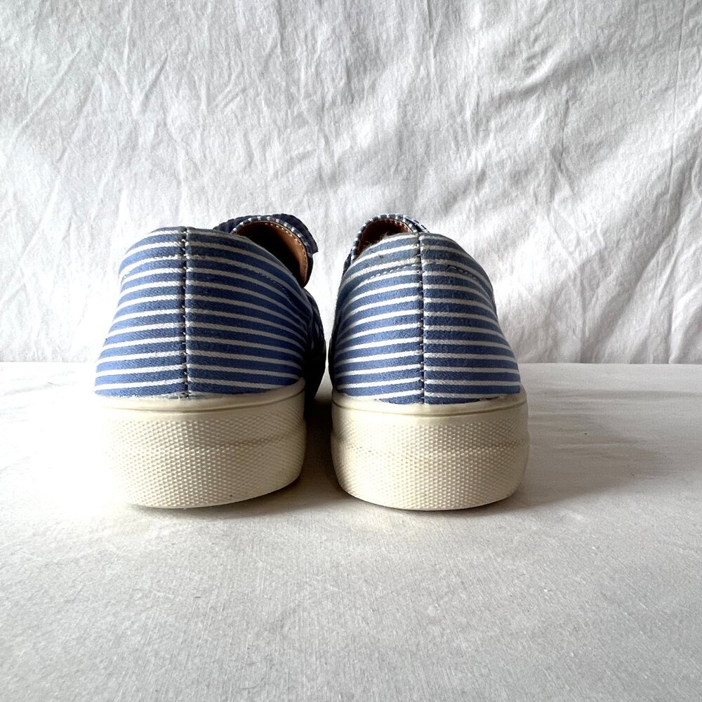 A New Day Mellie Fabric Blue & White Stripe Twist Slip On Sneakers, Size 8 EC! - Picture 5 of 12